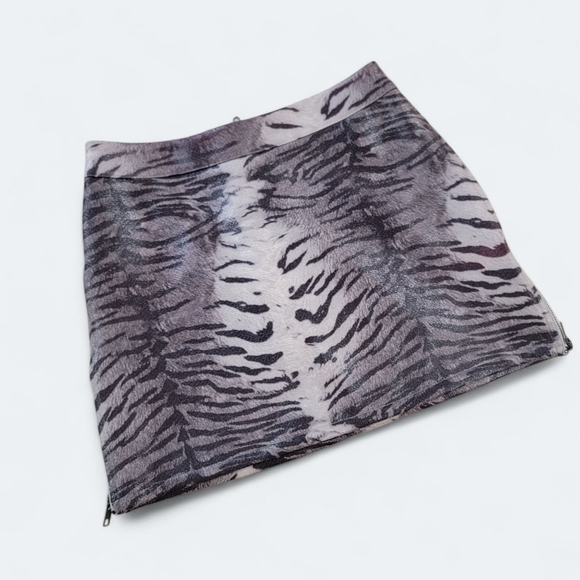Cloud Ten Zebra Tiger Print Mini Skirt Size Small Side Zippers Animal Pattern - Picture 1 of 15